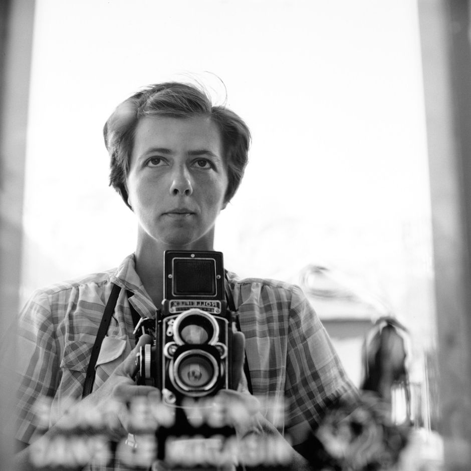 Vivian Maier (1926-2009), 1959, photographie © Estate of Vivian Maier, Courtesy of Maloof Collection and Howard Greenberg Gallery, NY (Voir légende ci-après)
